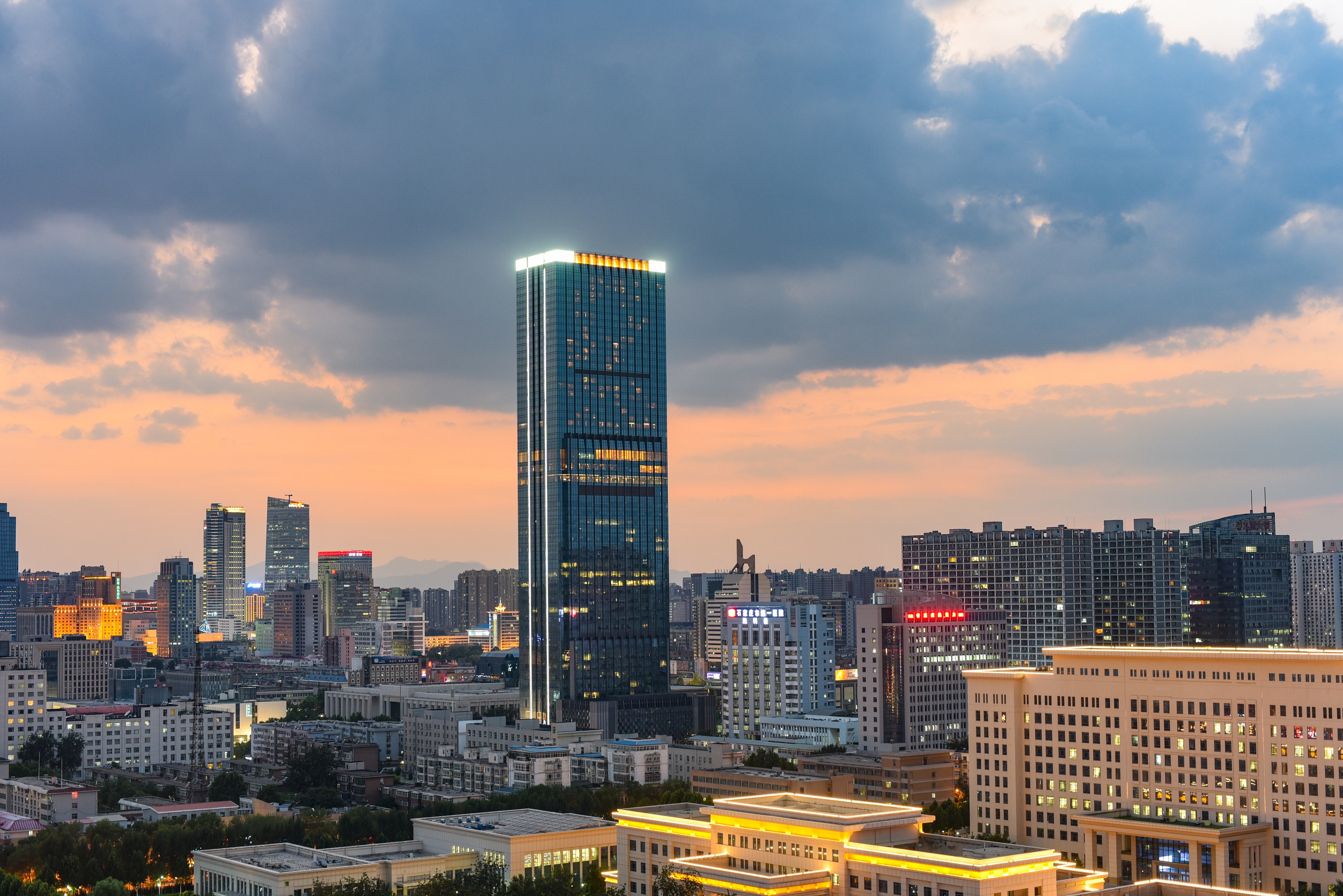 石家庄,阳光下的温馨故事